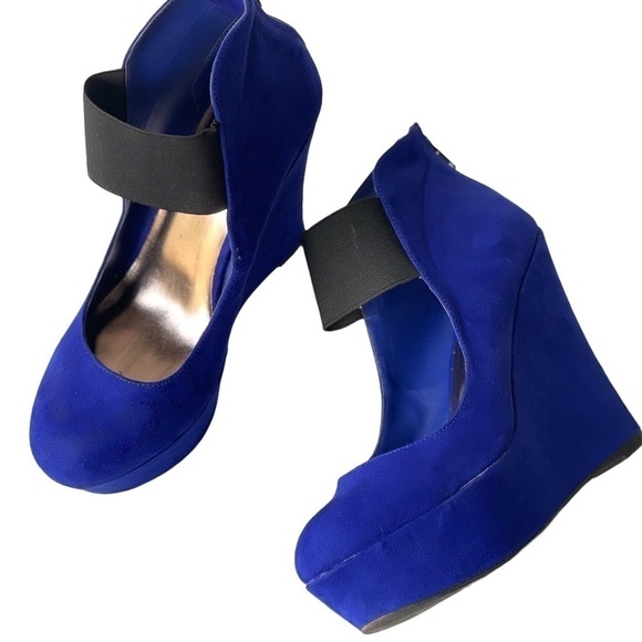 Madden Girl Royal Blue Suede Regal Wedge Sandal Platform Pumps Heels, Sz 9M - Picture 1 of 10